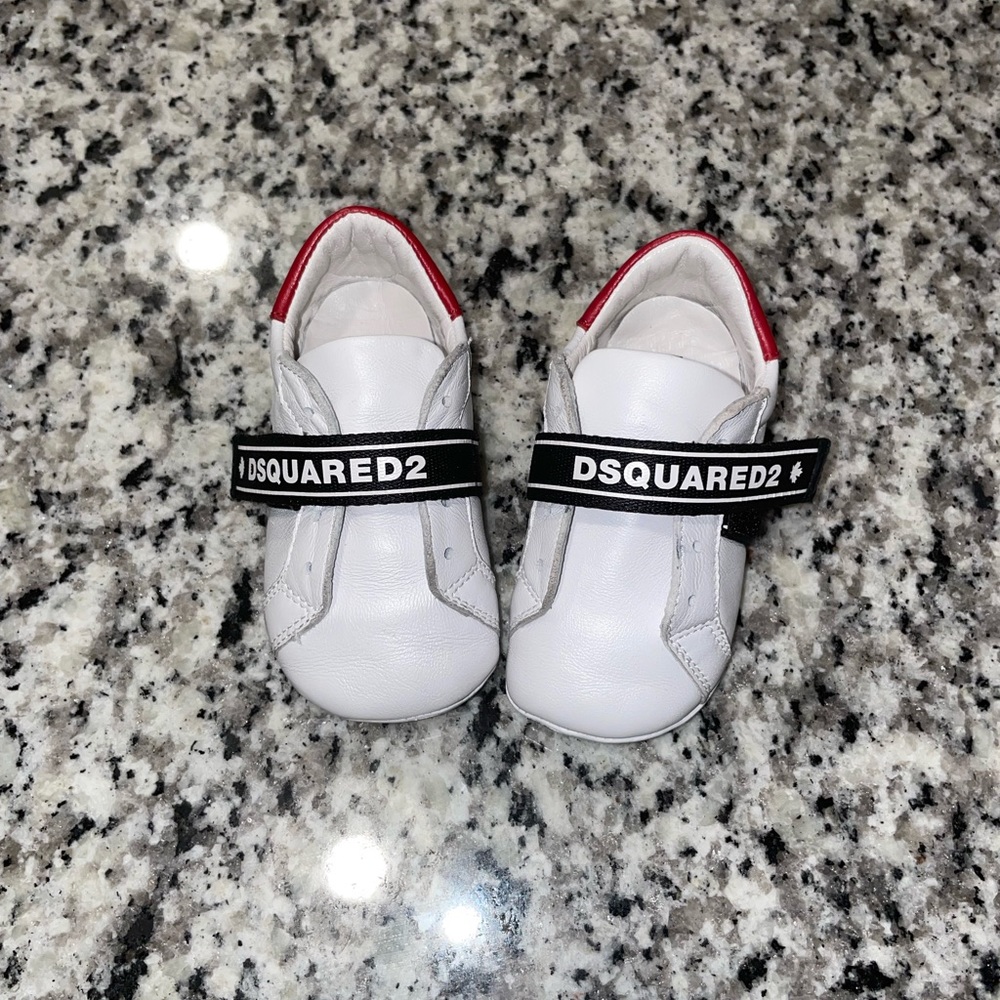 18 months Dsquare 2 infant